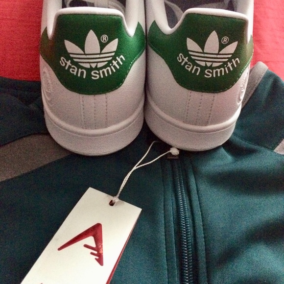 SOLD - Adidas Stan Smith Sz 9.5 & Antigua Jacket - Picture 2 of 11